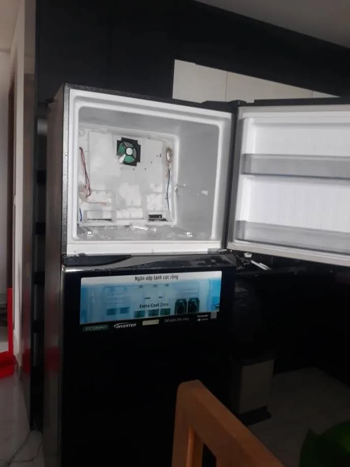 Thay cảm biến xả đá tủ lạnh Panasonic tại Quận 7 tại Quận 7
