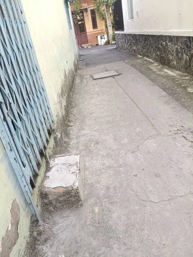 Sau khi hoàn thành sửa lavabo tại Quận 3 — thợ Trần Ngọc Tùng
