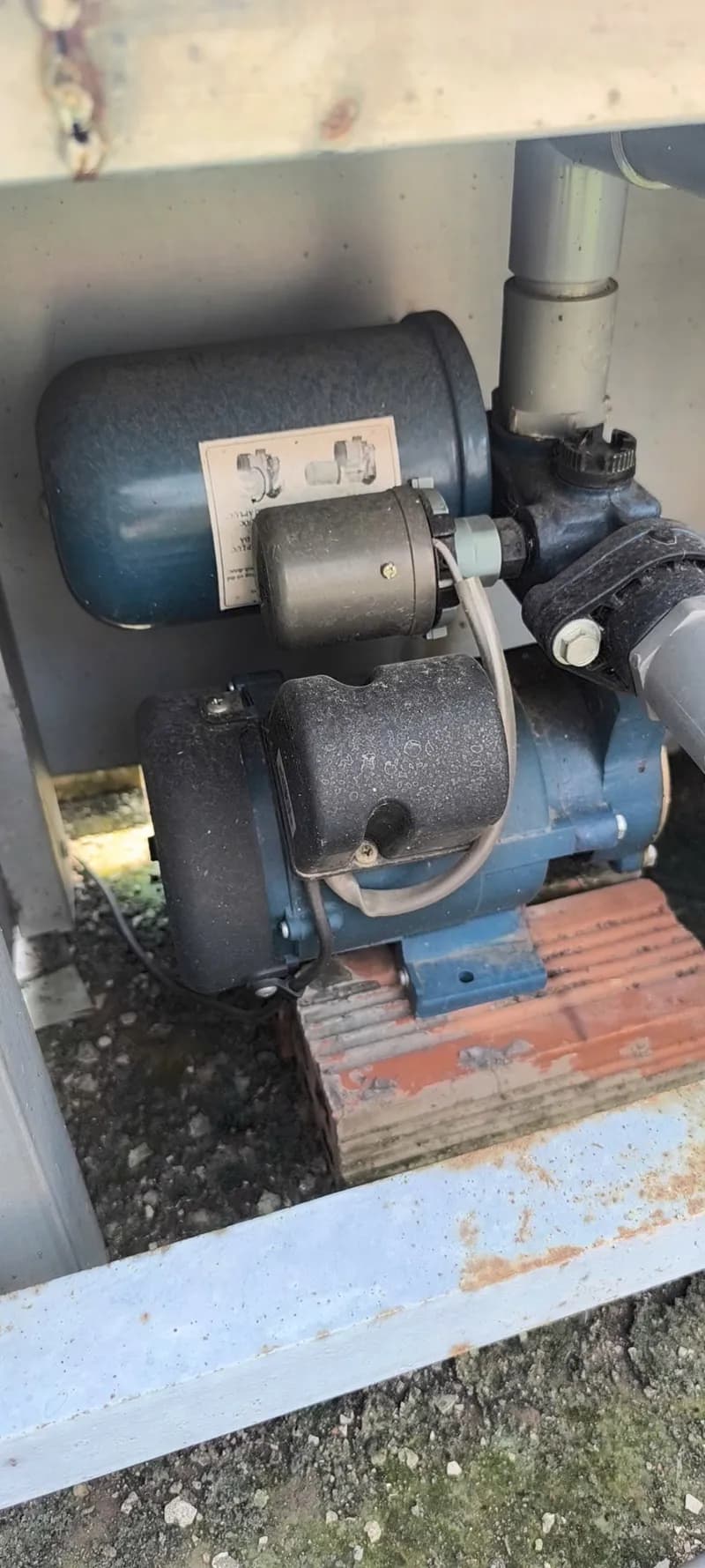Trước sửa máy bơm nước tăng áp tại Thủ Đức — thợ Bùi Văn An