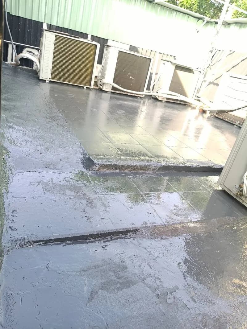 Sau khi hoàn thành sửa sân thượng tại Phường 14 Quận 10, Quận 10 — thợ Bùi Văn An