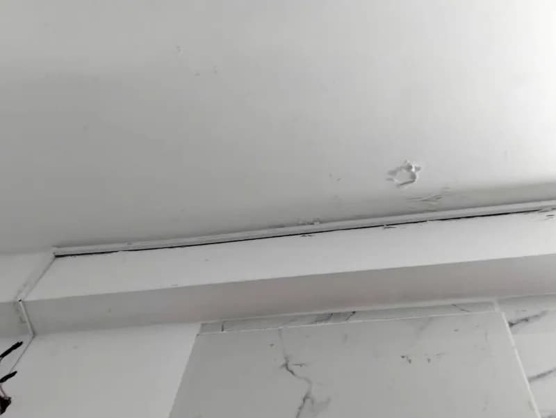 Cải tạo tường nứt, đi lại hệ thống điện âm tại Quận 3 tại Quận 3