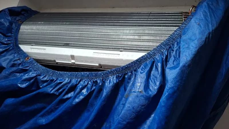 Trước sửa máy lạnh treo tường Daikin tại P.HCM, Tân Phú — thợ Nguyễn Thanh Tiến