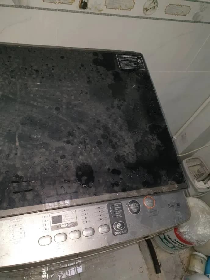 Trước sửa máy giặt cửa trên Toshiba tại Phường Tân Hưng, Quận 7 — thợ Phan Chí Tâm