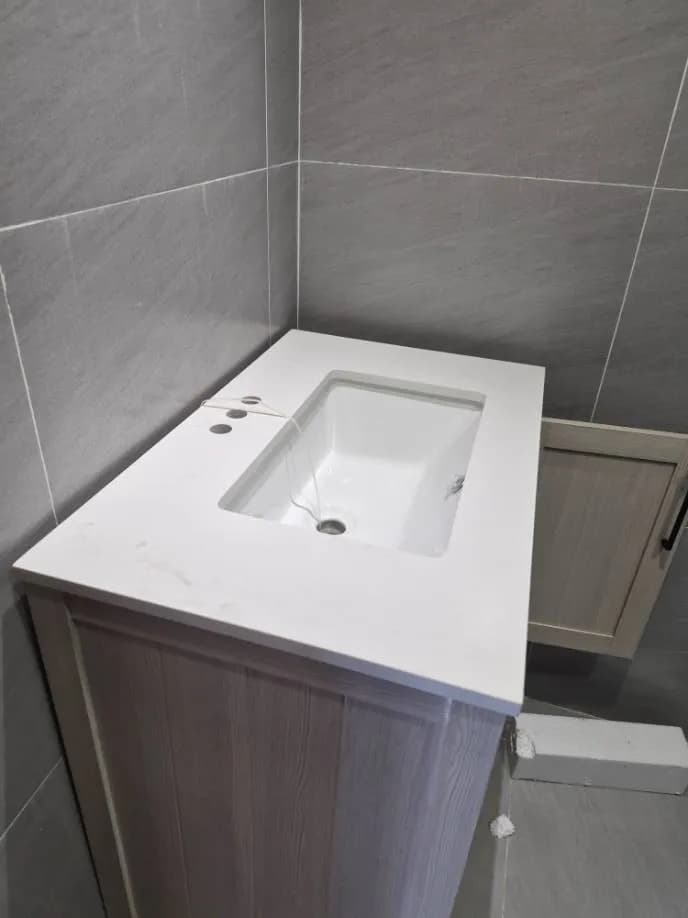 Trước sửa lavabo tại Phường Tân Định, Quận 1 — thợ Trần Quốc Đông