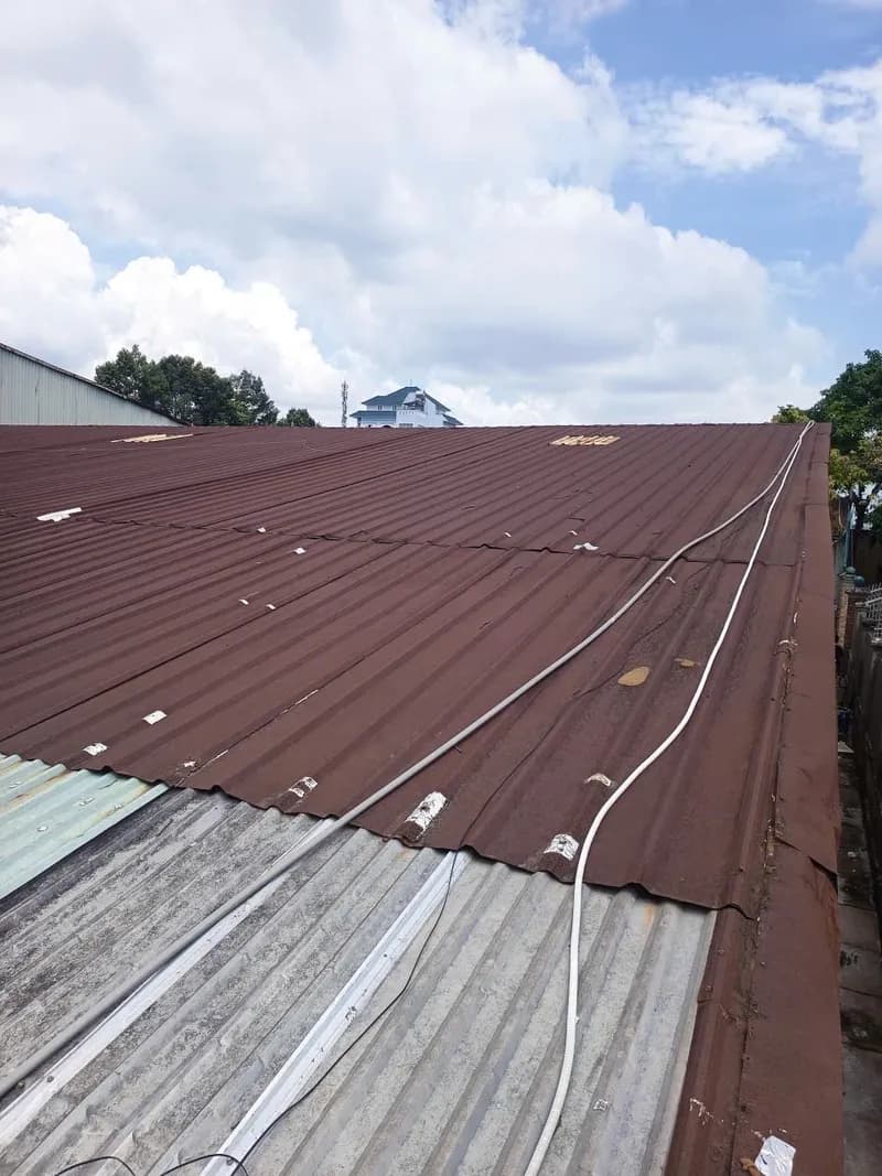 Trước sửa mái tôn và trần thạch cao tại phường Trường Thọ, Thủ Đức — thợ Bùi Văn An