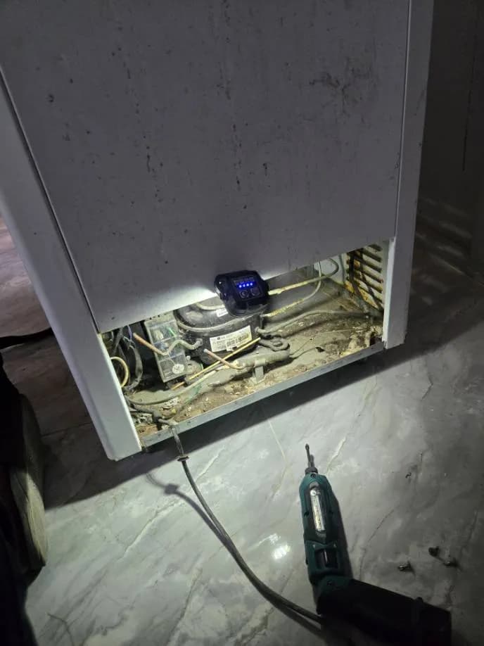 Trước sửa tủ đông Sanaky tại Quận 12 — thợ Lê Hữu Lộc