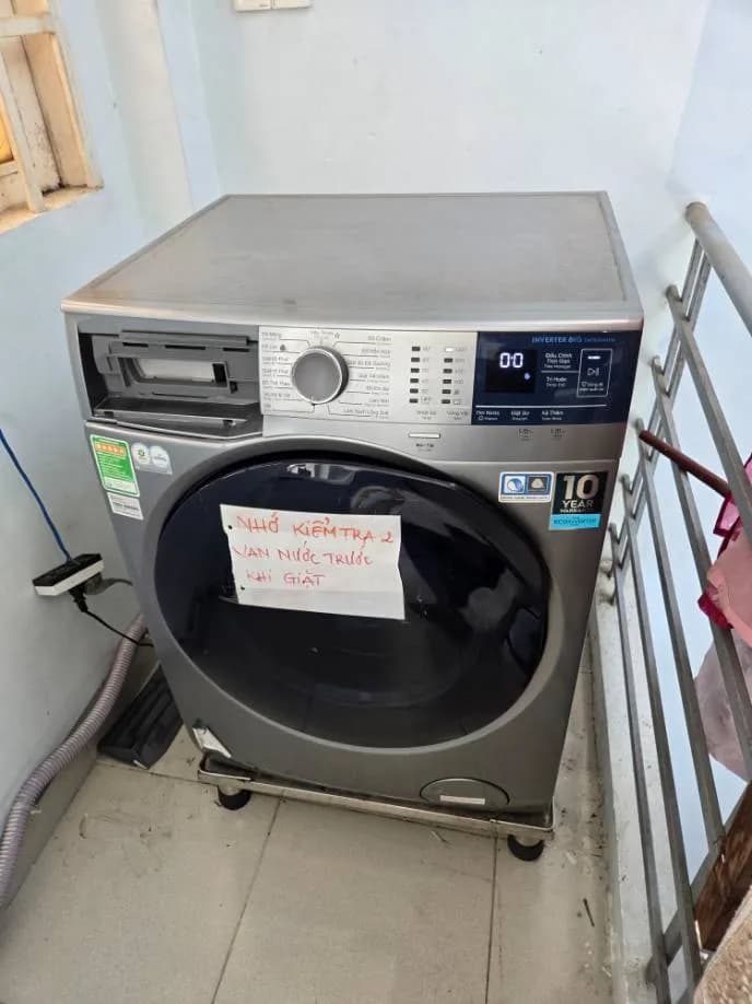 Sau khi hoàn thành sửa máy giặt cửa ngang LG tại TPHCM — thợ Lê Hữu Lộc (5 sao)