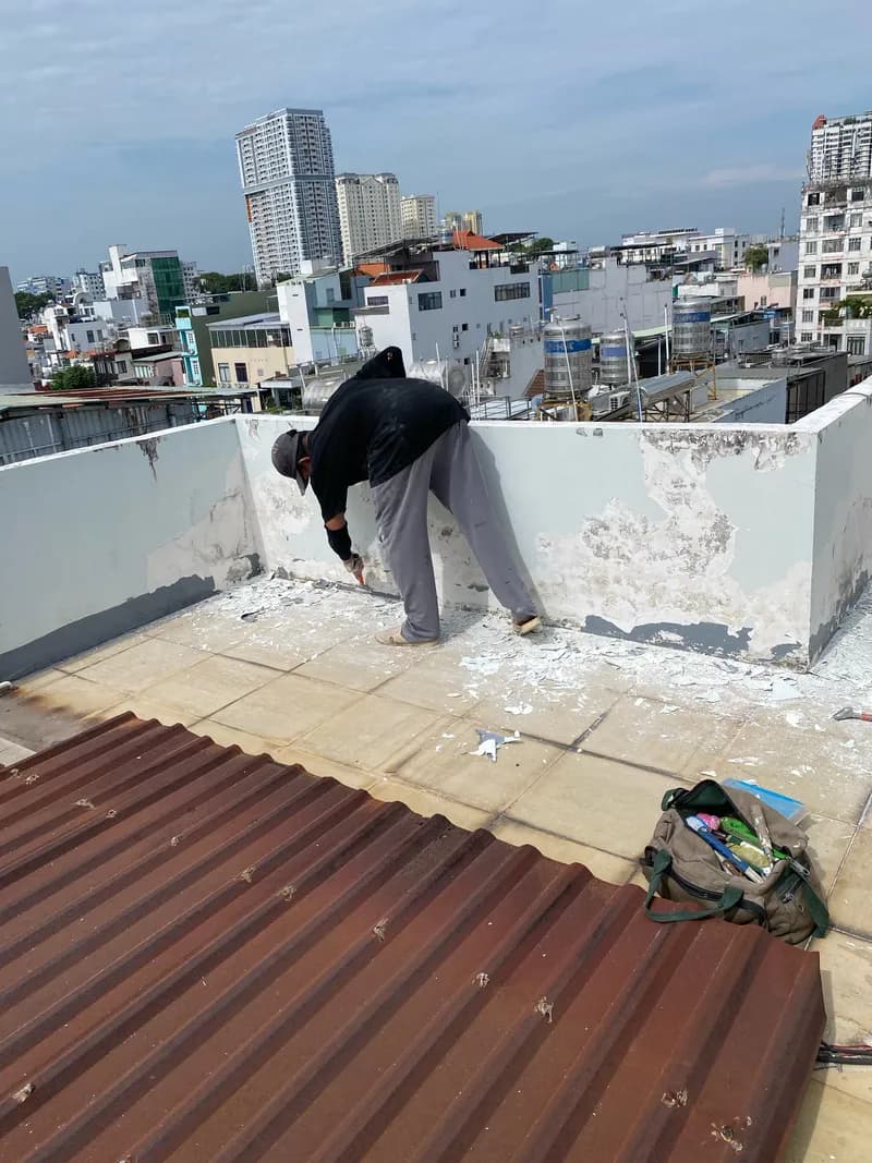Trước sửa Nippon tại TPHCM — thợ Bùi Văn An