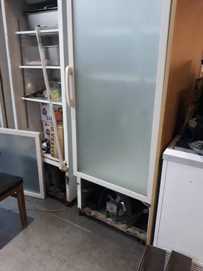 Sau khi hoàn thành sửa tủ mát tại TPHCM — thợ Đặng Anh Huy