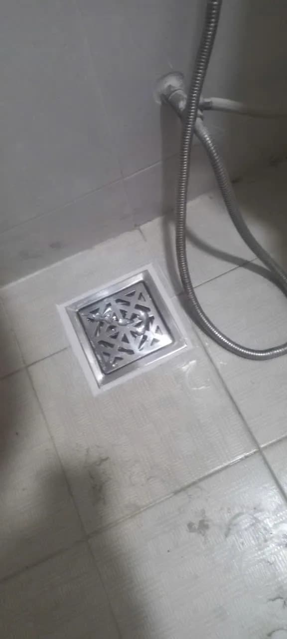 Sau khi hoàn thành sửa quả cầu hút nhiệt tại Phường Hiệp Bình Chánh, Thủ Đức — thợ Bùi Văn An