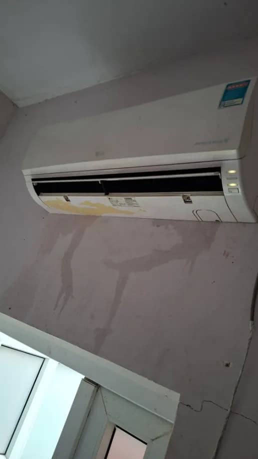 Sau khi hoàn thành sửa máy lạnh treo tường LG tại Gò Vấp — thợ Nguyễn Thanh Tiến