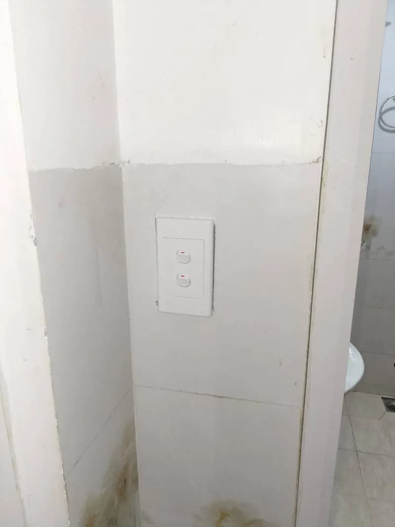Thay thế công tắc điện âm tường tại Trung Mỹ Tây, Quận 12 tại Phường Trung Mỹ Tây, Quận 12