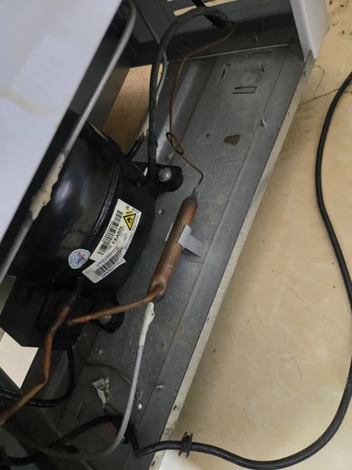 Trước sửa tủ đông tại P.HCM, Bình Thạnh — thợ Lê Hữu Lộc
