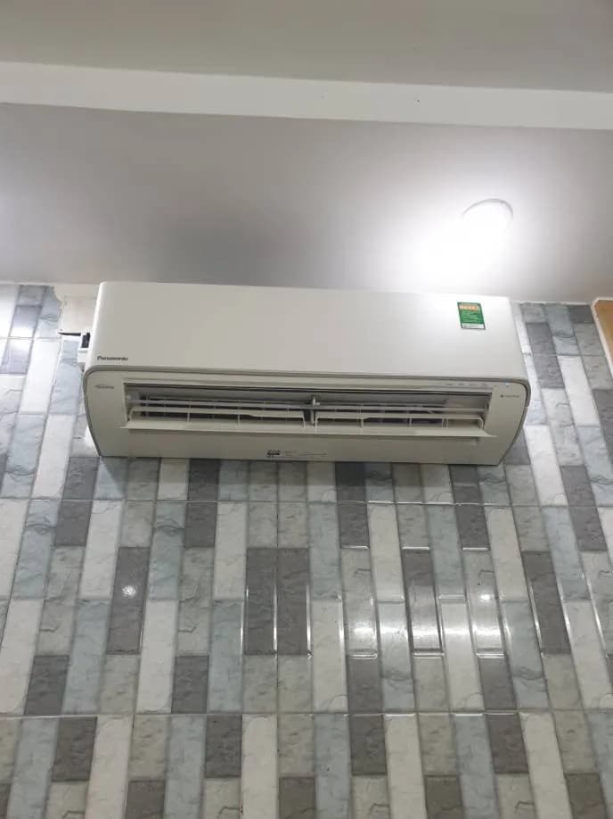 Vệ sinh chuyên sâu máy lạnh Panasonic Inverter tại Quận 8 tại Quận 8