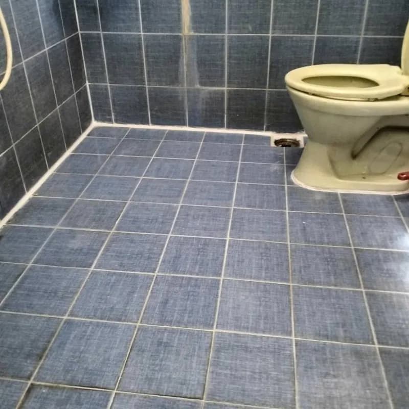 Chống thấm chân bồn cầu bị rò rỉ tại Bình Tân tại Bình Tân