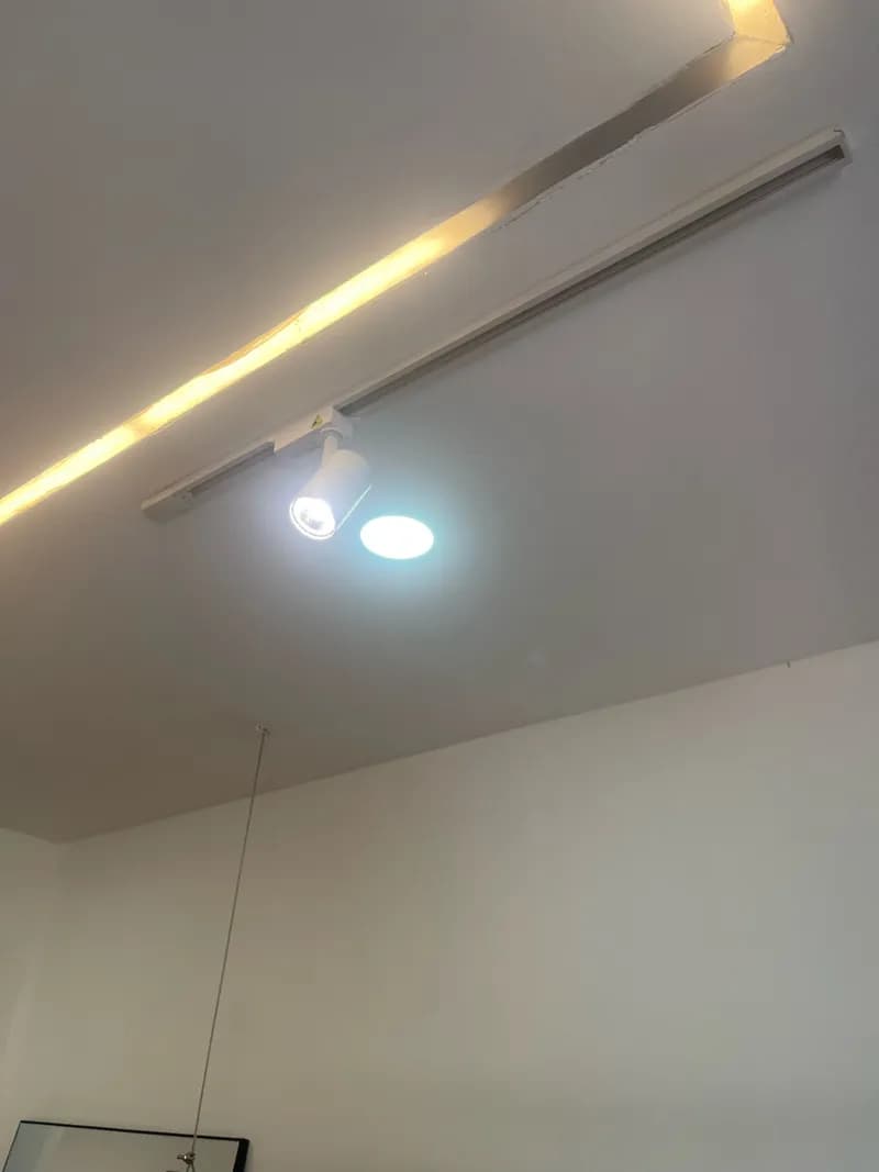 Sau khi hoàn thành sửa CB điện Schneider tại Bình Thạnh — thợ Nguyễn Quốc Bảo