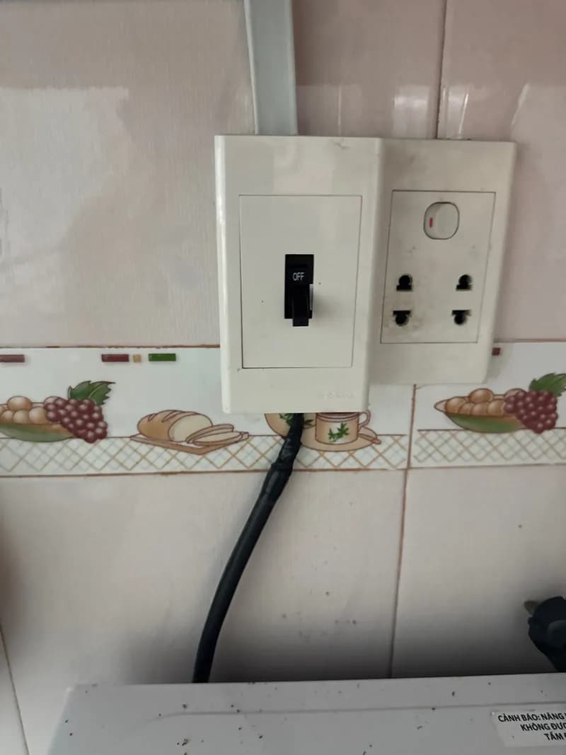 Thay thế Aptomat bị hỏng tại Phường Bàn Cờ, Quận 3 tại Phường Bàn Cờ, Quận 3