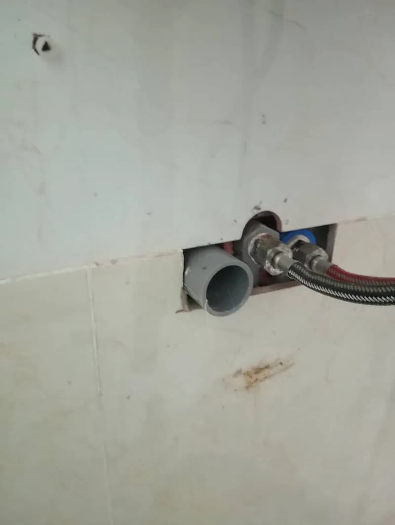 Sau khi hoàn thành sửa hệ thống cấp thoát nước tại Quận 6 — thợ Võ Hồng Hải