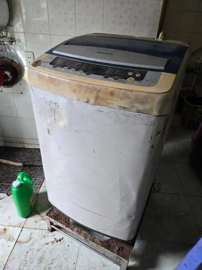 Sau khi hoàn thành sửa máy giặt cửa trên Panasonic tại P.22, Bình Thạnh — thợ Lê Hữu Lộc