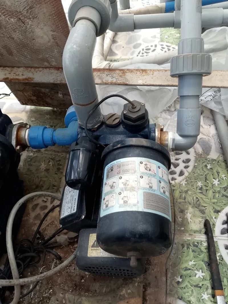 Trước sửa máy bơm tăng áp Nanoco tại Quận 7 — thợ Đỗ Văn Nhiều