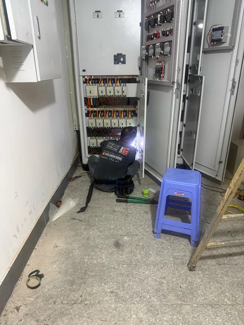 Trước sửa hệ thống điện tại Quận 11 — thợ Hồ Như Vũ