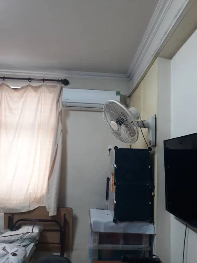 Sau khi hoàn thành sửa máy lạnh treo tường Midea tại Quận 5 — thợ Đặng Anh Huy