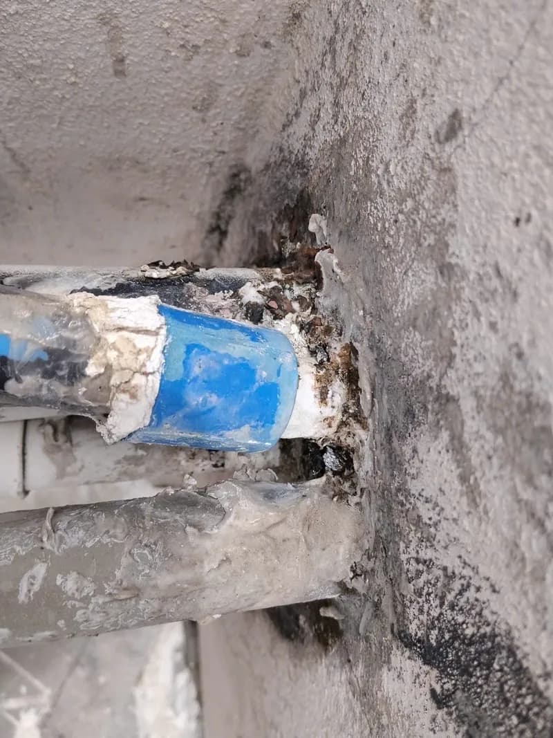 Trước sửa đường ống nước nóng tại PHƯỜNG TRƯỜNG THỌ (CŨ), Thủ Đức — thợ Bùi Văn An