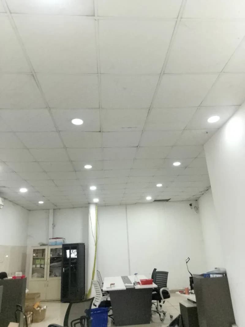 Sau khi hoàn thành sửa đèn LED âm trần Philips tại PHƯỜNG BÌNH TRỊ ĐÔNG, Bình Tân — thợ Trương Công Việt Trân