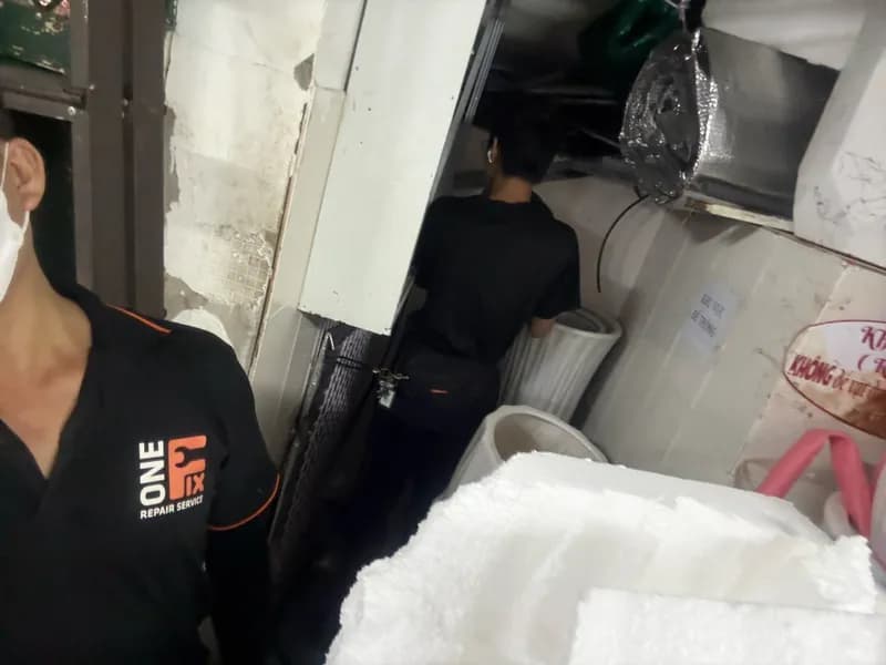Sau khi hoàn thành sửa CB/aptomat Schneider tại Quận 8 — thợ Hồ Như Vũ