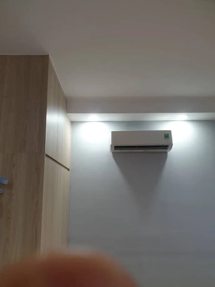Trước sửa máy lạnh treo tường tại Bình Thạnh — thợ Phan Chí Tâm