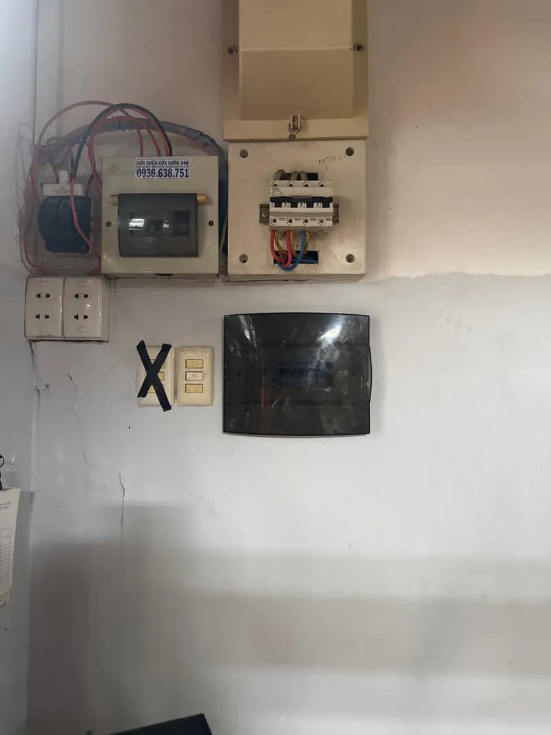 Trước sửa hệ thống điện tại phường Hòa Hưng, Quận 10 — thợ Đặng Văn Thịnh