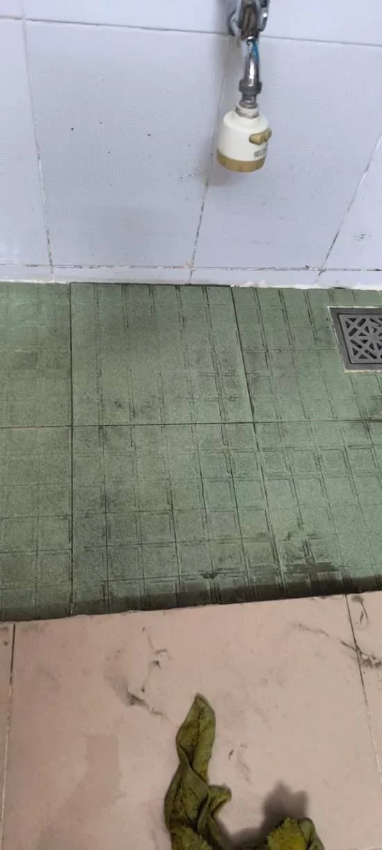 Chống thấm rò rỉ nước chân bồn cầu tại Quận 11 tại Quận 11