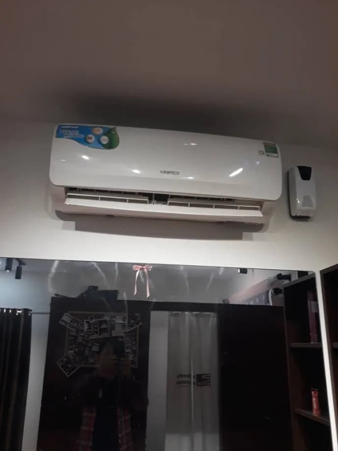 Trước sửa máy lạnh treo tường Asanzo tại Quận 5 — thợ Đặng Anh Huy