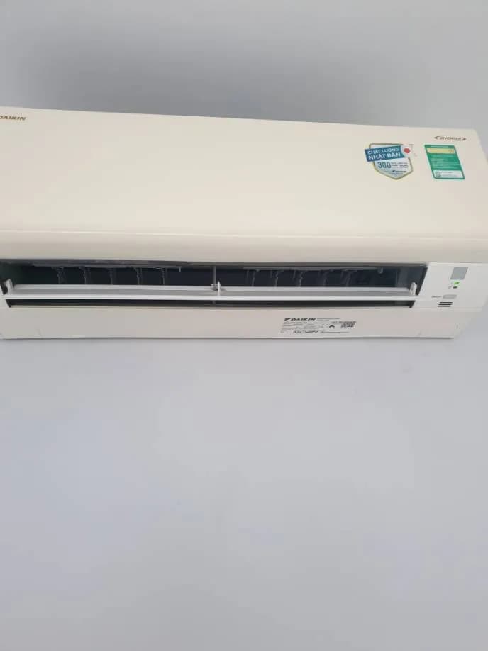 Sau khi hoàn thành sửa máy lạnh treo tường Daikin tại Bình Thạnh — thợ Phan Chí Tâm