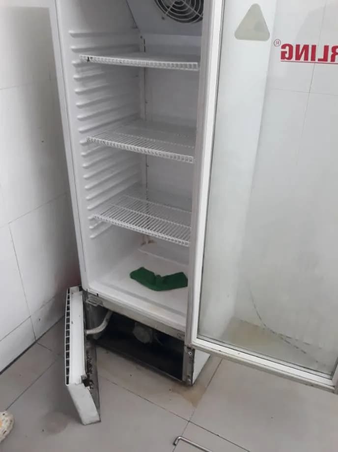 Sau khi hoàn thành sửa tủ mát Sanaky tại Phường Tân Định, Quận 1 — thợ Đặng Anh Huy
