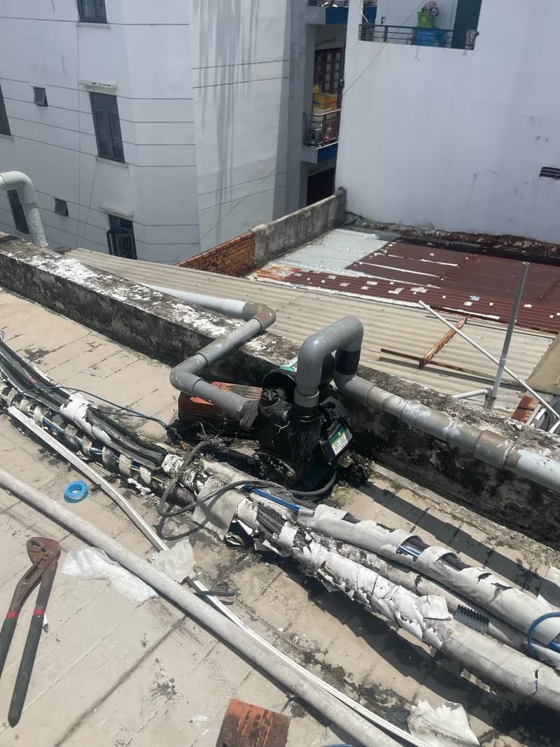 Sau khi hoàn thành sửa bơm tăng áp tại Gò Vấp — thợ Nguyễn Quốc Bảo (5 sao)