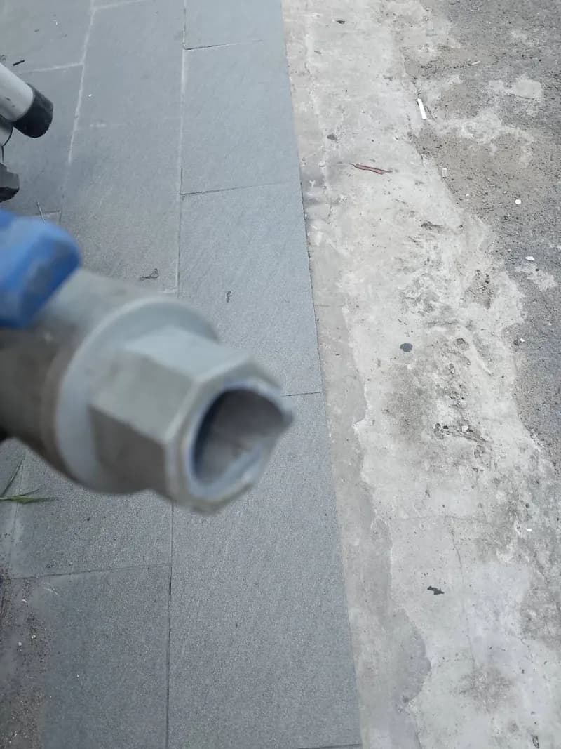 Trước sửa van bi nhựa Đạt Hòa tại Quận 1 — thợ Đỗ Văn Nhiều