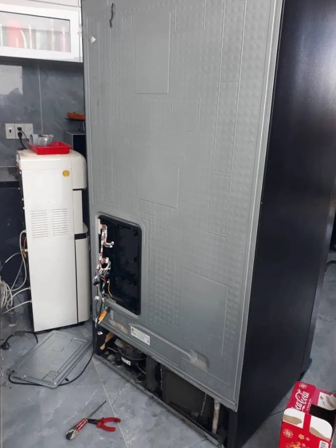 Trước sửa tủ lạnh side-by-side Samsung tại Phường Phú Thạnh, Tân Phú — thợ Đặng Anh Huy
