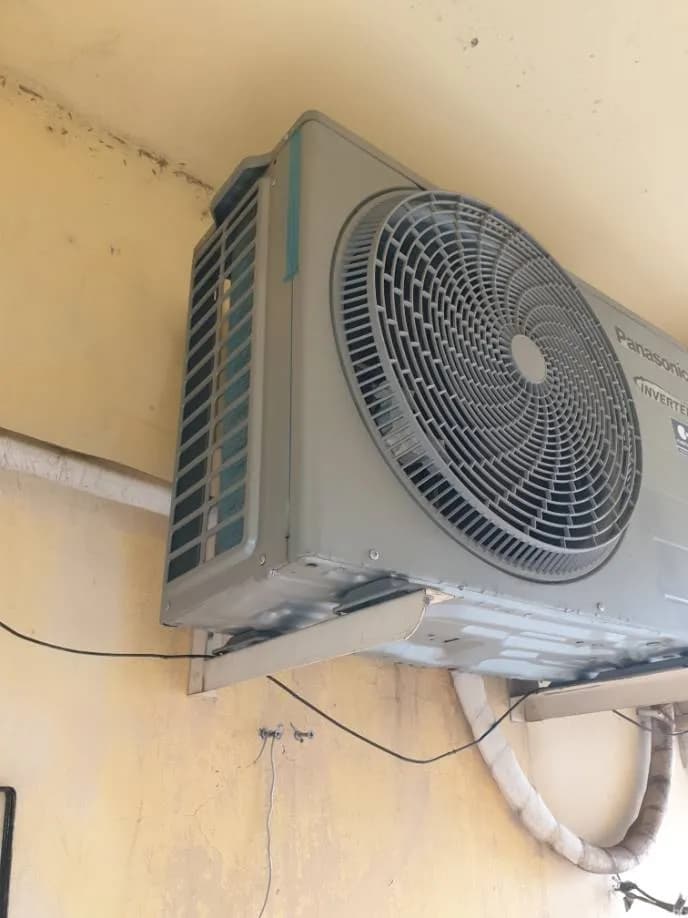Trước sửa máy lạnh treo tường Panasonic tại Quận 6 — thợ Phan Chí Tâm