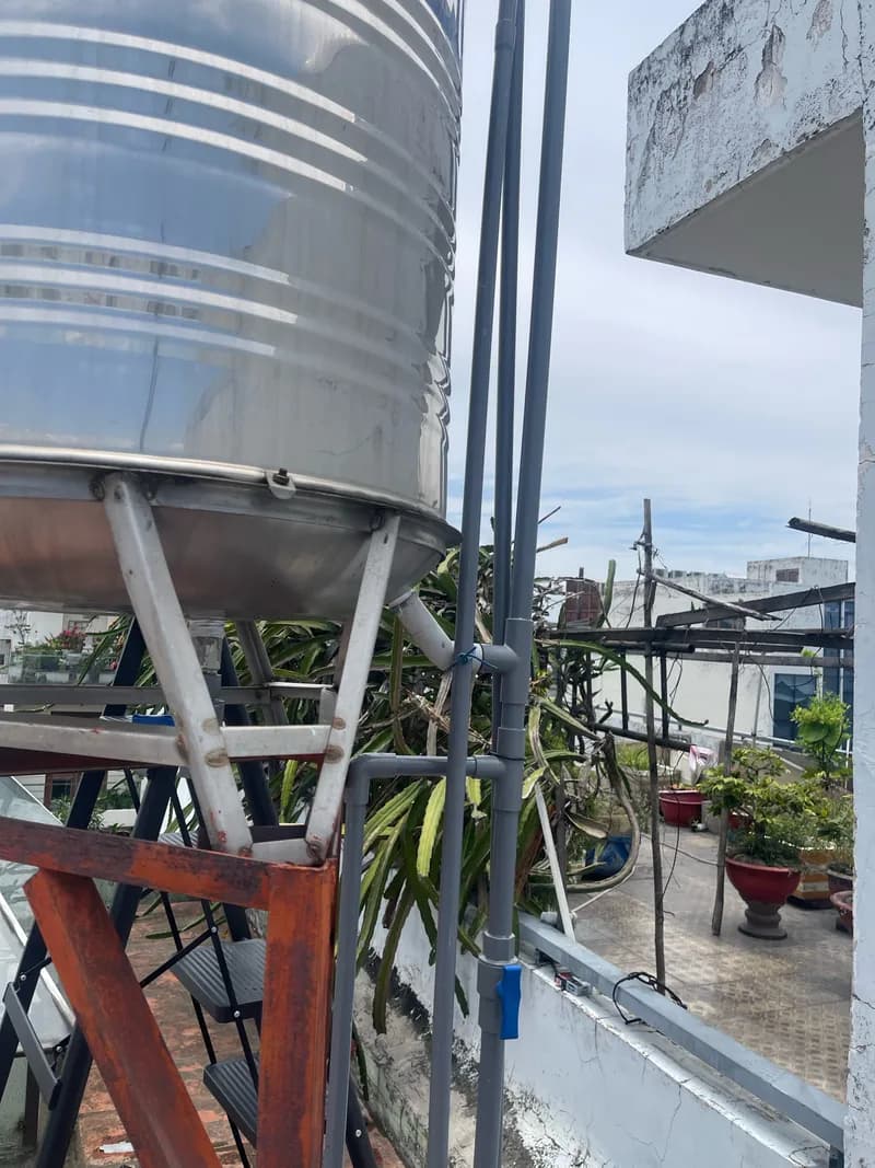 Sau khi hoàn thành sửa máy lạnh treo tường Daikin tại Phường Tân Thành, Tân Phú — thợ Nguyễn Quốc Bảo