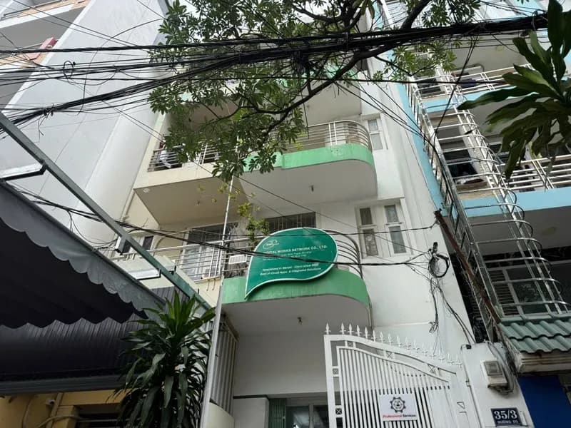 Sau khi hoàn thành sửa hệ thống điện tại Bình Thạnh — thợ Bùi Văn An