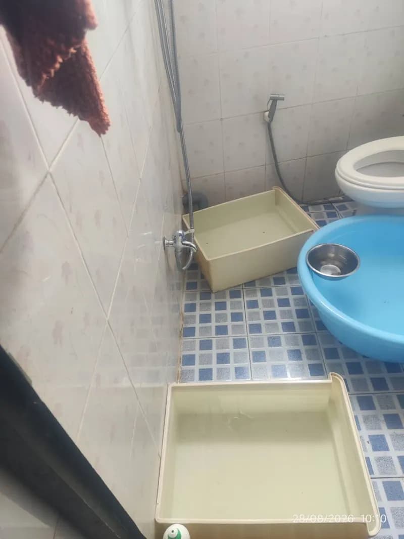 Sau khi hoàn thành sửa vòi xịt bồn cầu tại Quận 1 — thợ Nguyễn Hoàng Khánh