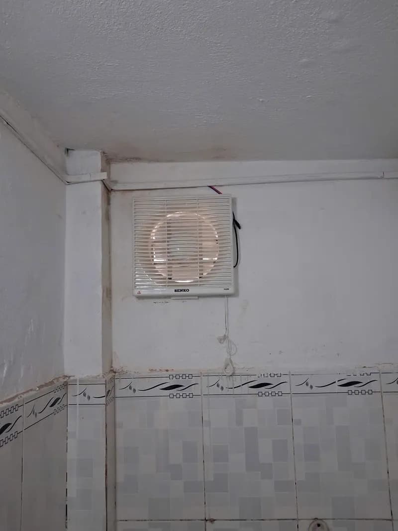 Sau khi hoàn thành sửa quạt thông gió Senko tại Thủ Đức — thợ Bùi Văn An
