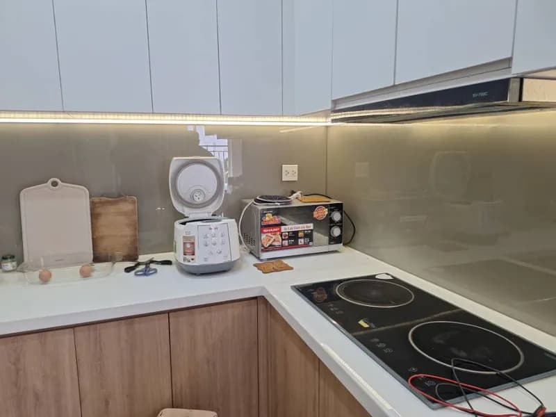 Sau khi hoàn thành sửa đèn LED Nano tại Nhà Bè — thợ Trần Quốc Đông