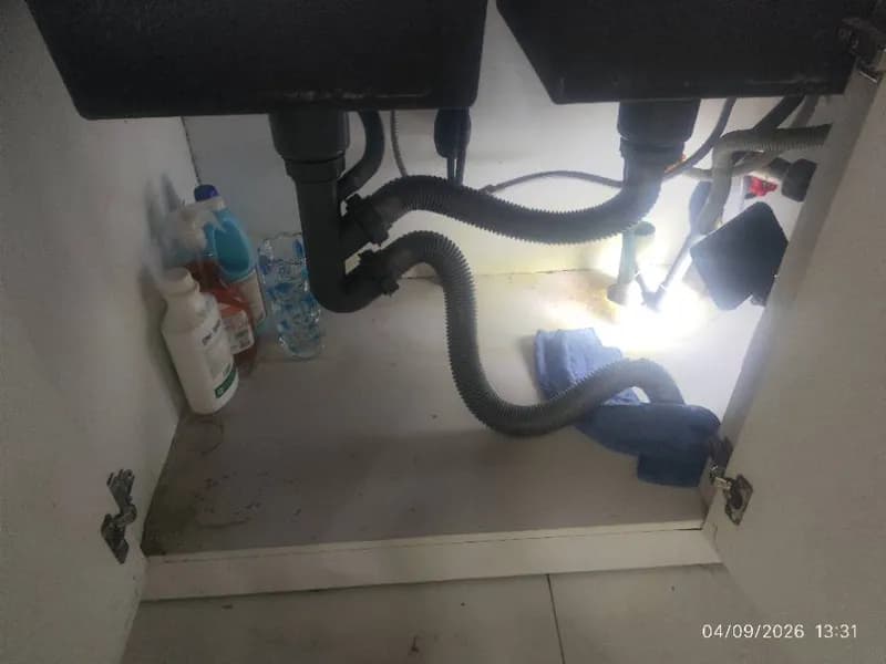 Trước sửa bồn rửa chén tại P.HCM, Nhà Bè — thợ Nguyễn Hoàng Khánh
