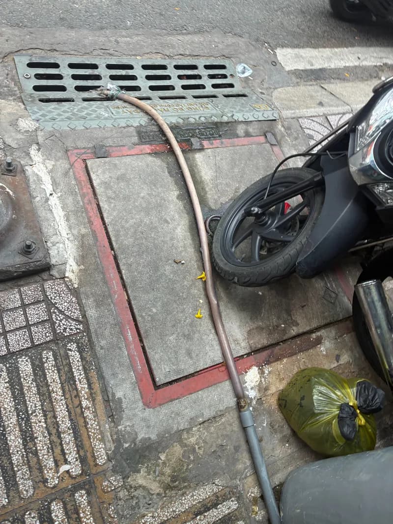 Trước sửa đường ống nước tại Phường Nhiêu Lộc, Quận 3 — thợ Dương Oai