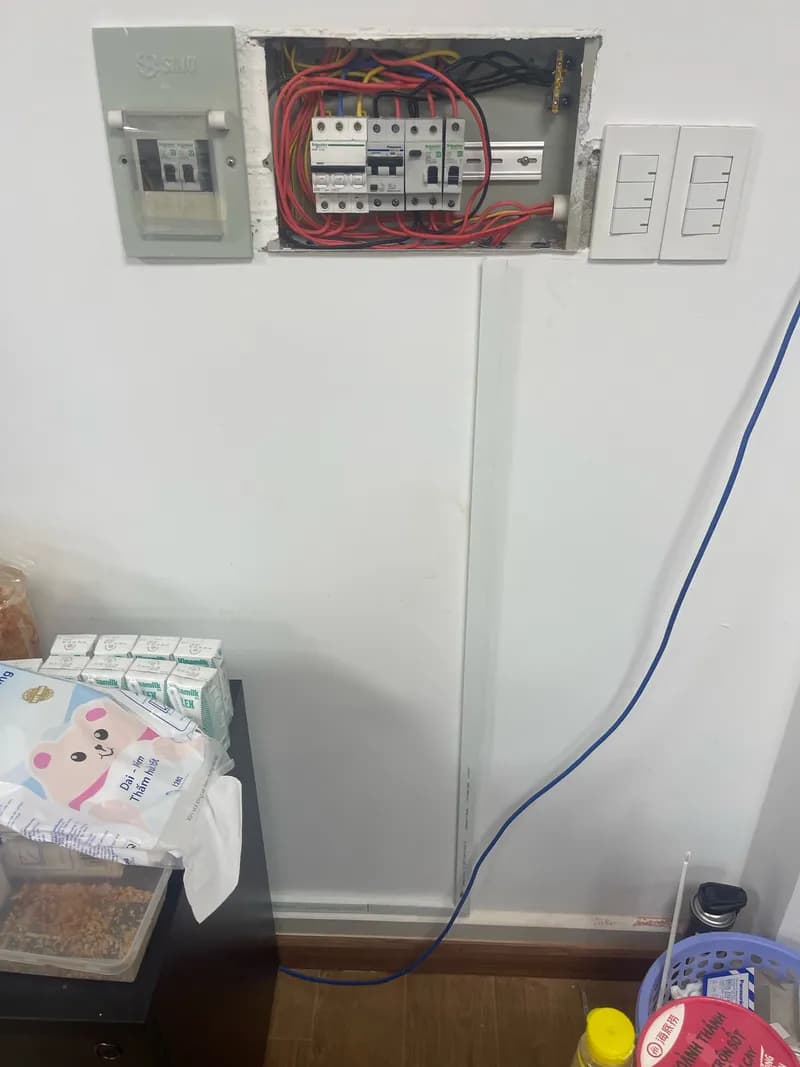 Sau khi hoàn thành sửa máy lạnh treo tường Daikin tại Bình Thạnh — thợ Nguyễn Quốc Bảo