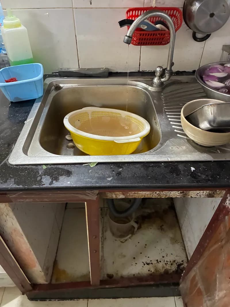 Trước sửa vòi nước tại Tân Bình — thợ Dương Oai