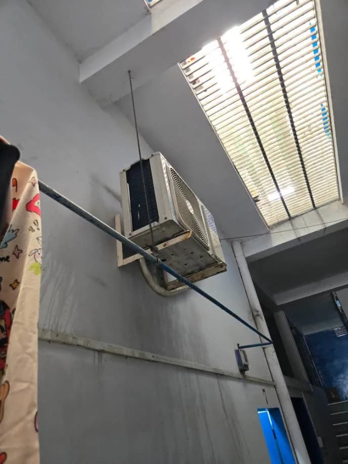Vệ sinh máy lạnh treo tường tại Phường Đông Hưng Thuận, Quận 12 tại Phường Đông Hưng Thuận, Quận 12