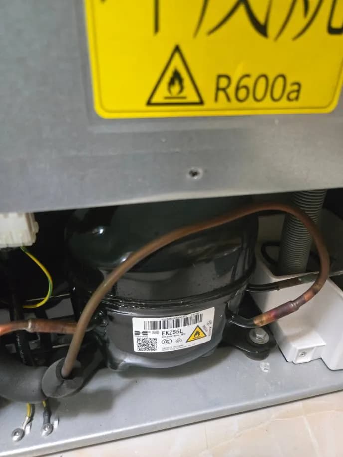 Sau khi hoàn thành sửa tủ lạnh tại P. Bình Trưng, Thủ Đức — thợ Lê Hữu Lộc